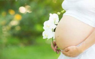 女人梦见自己怀孕(女人梦见自己怀孕快要生了是什么意思)