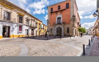 2017年3月23日(2017年3月23日多少岁)